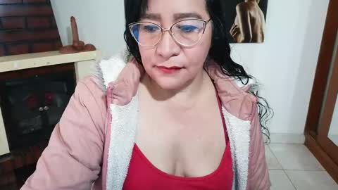 grace_mature_milf online show from April 29, 11:46 am