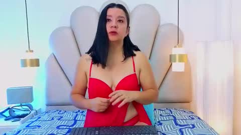 graceanderson_ online show from March 9, 7:28 pm