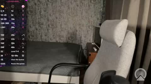 Grace Brown online show from July 11, 9:37 pm