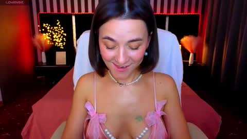 gracefulmichelle online show from March 18, 9:42 pm