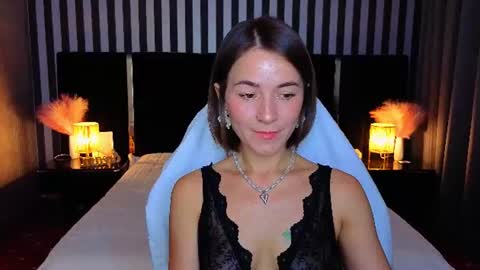 gracefulmichelle online show from July 7, 7:05 pm