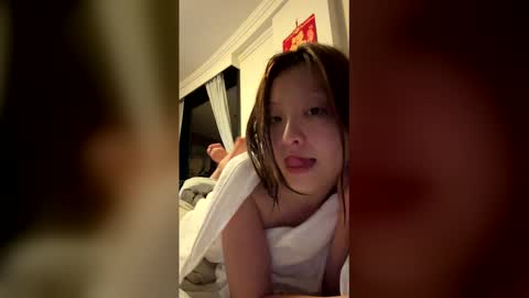 gracemeow online show from May 1, 9:56 am