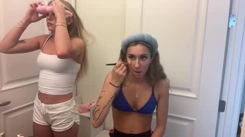 Snapshot of graceyrose chatting on October 3, 10:04 pm graceyrose online show from October 3, 10:04 pm
