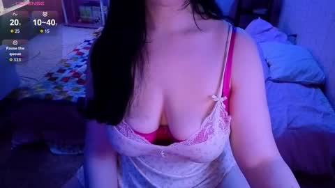 graciechan online show from January 10, 6:51 am