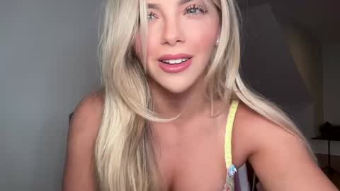 Gracie online show from November 5, 2:17 am