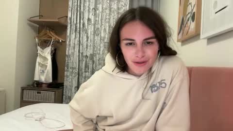 Gracie Smith online show from May 10, 12:13 am
