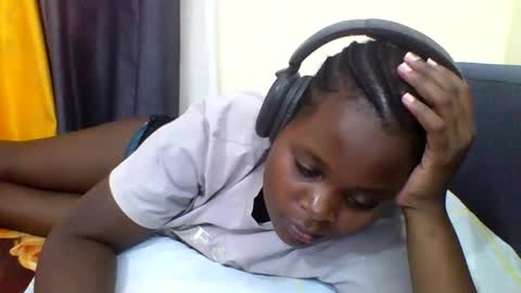 grannylover_ online show from November 6, 5:24 am