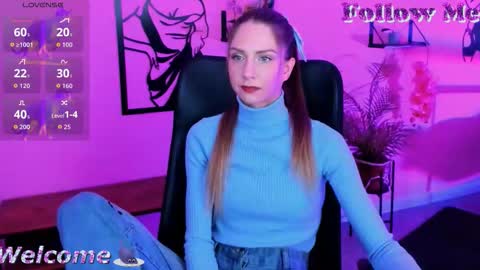 Snapshot of graycewild chatting on September 9, 8:25 am GrayceWild online show from September 9, 8:25 am