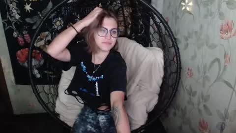 Lina online show from September 25, 12:15 pm