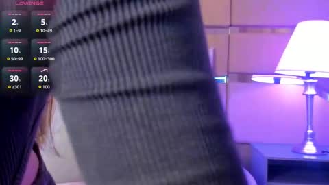 greidy_baker online show from November 24, 3:08 am