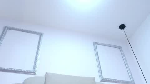 Snapshot of grettel_ramiirez chatting on October 21, 11:42 pm Marcela online show from October 21, 11:42 pm