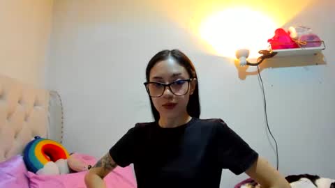 gwhen_ online show from July 11, 11:38 pm