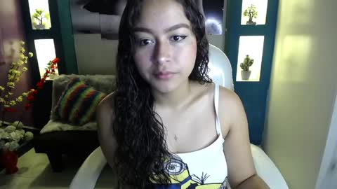 gygy_fox_09 online show from April 4, 1:21 pm