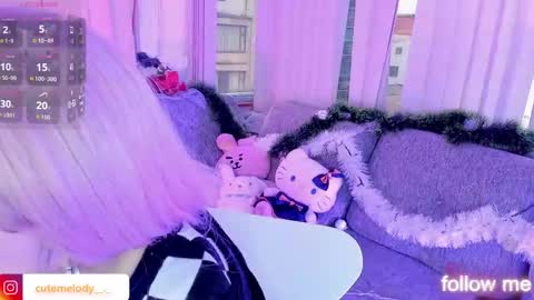 Hello Kitty online show from January 9, 12:42 pm