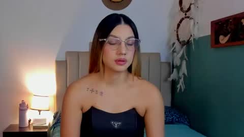 Paulina  online show from June 12, 3:36 am