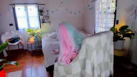 habbana banana online show from February 27, 3:45 pm