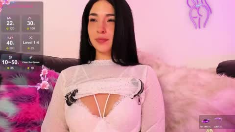 Snapshot of hadid_jimenez chatting on October 4, 8:46 pm Hadid online show from October 4, 8:46 pm