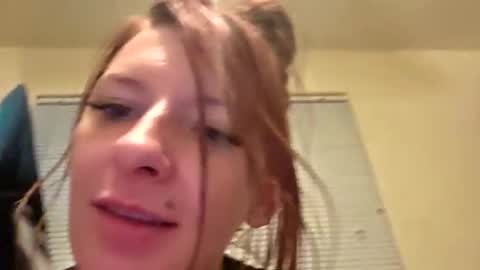 Hailey Brooks696969 online show from June 26, 6:47 am