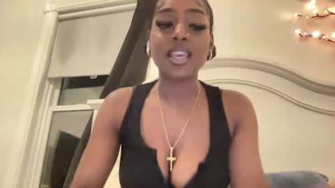 hailey online show from July 6, 3:34 am