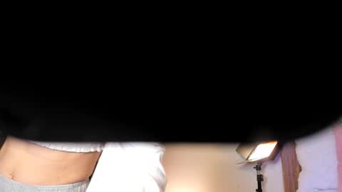 Hailey online show from February 3, 2:53 am