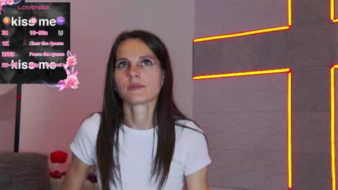 HaileyPeach online show from June 16, 2:45 am