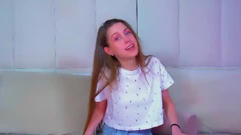 Hailey online show from July 1, 6:40 pm