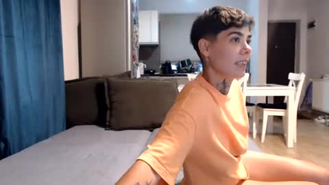 Lucy online show from July 1, 5:34 pm