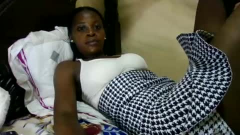 hairy_africanbae online show from July 25, 7:04 am