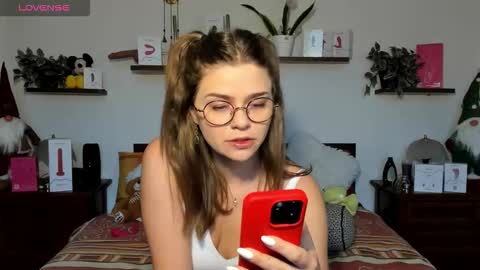 Haley online show from January 19, 7:48 am