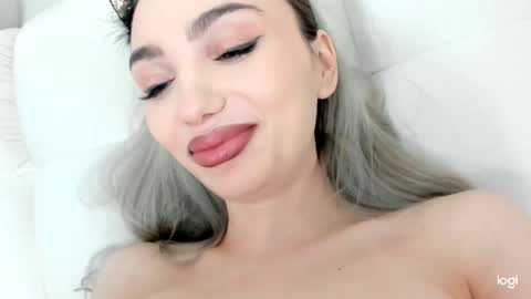 Haleysweetest online show from April 29, 8:47 pm