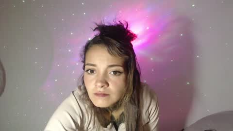 Hanya online show from June 24, 11:37 pm