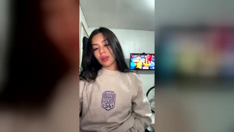 Hana Garcia online show from July 8, 1:19 am
