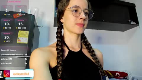 hanasleep online show from November 7, 7:52 pm