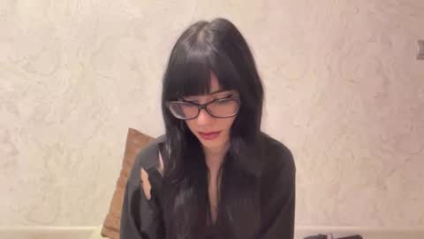hanna3mominty online show from August 1, 12:01 am