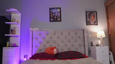 HANNA  online show from March 11, 4:07 pm