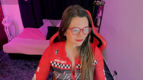 hanna_ma online show from March 27, 8:31 pm