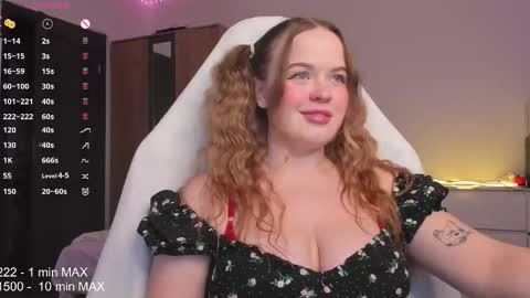 Snapshot of hanna_montanas chatting on October 14, 7:27 pm hanna montanas online show from October 14, 7:27 pm