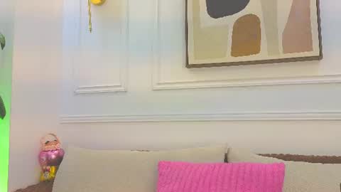 HANNA SOFIA online show from June 15, 10:59 am