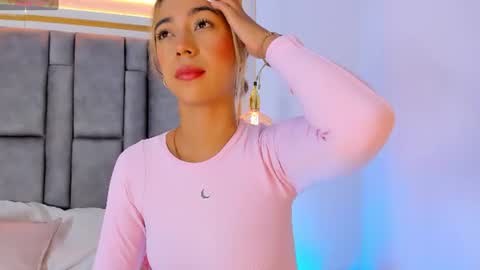 Eliana online show from June 28, 11:44 pm