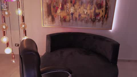  Hanna Connor  online show from June 18, 9:52 pm