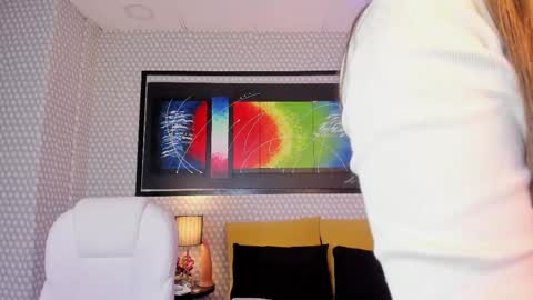 Hanna online show from November 9, 3:35 am