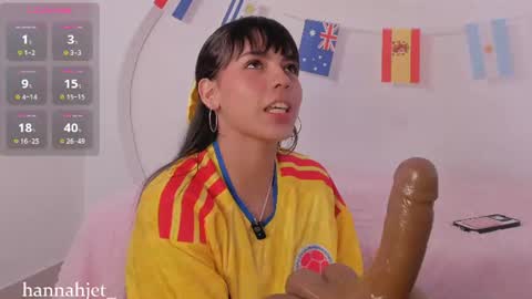 hannah_jet online show from June 17, 7:37 pm