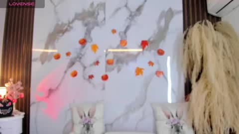 Hannahill69 online show from October 23, 5:24 am