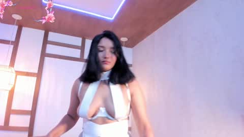 Snapshot of hannahmonttgomery chatting on October 20, 3:48 pm hannahmonttgomery Help me reach 100 Hands up online show from October 20, 3:48 pm