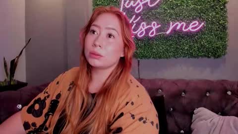 Snapshot of hannamartinn_ chatting on October 22, 4:01 pm hannamartinn_ online show from October 22, 4:01 pm