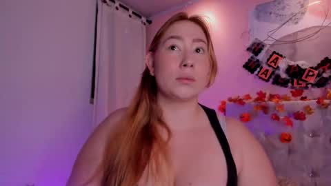 Snapshot of hannamartinn_ chatting on October 24, 3:30 pm hannamartinn_ online show from October 24, 3:30 pm