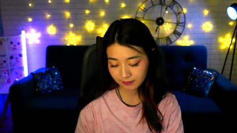 hannarosie online show from December 30, 9:19 pm