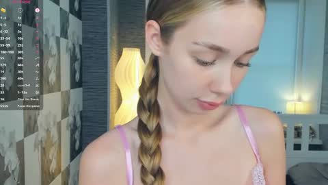 Hanna online show from July 22, 8:15 am