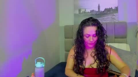 Hanny  online show from July 17, 12:20 pm