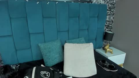 Hanny  online show from December 16, 11:16 am